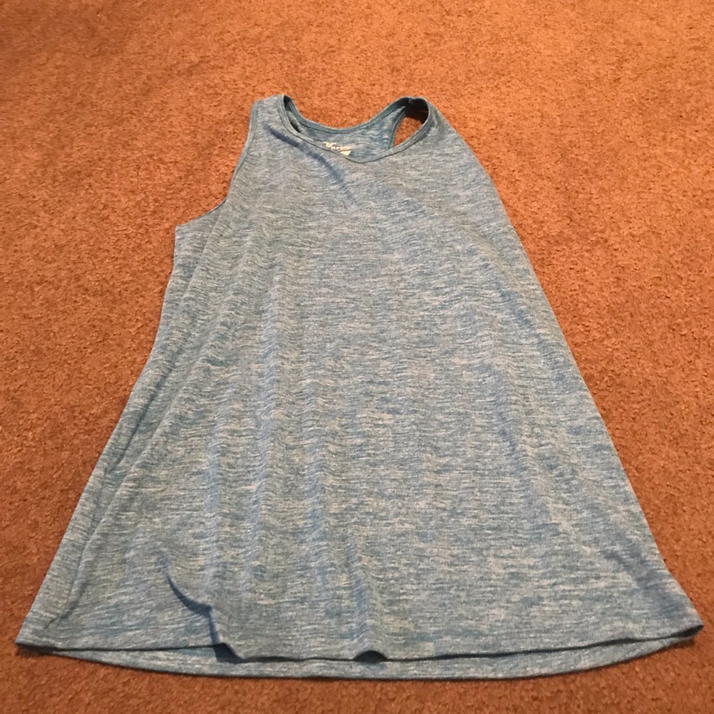 Work out tank top.